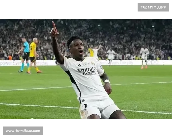 维尼修斯成争夺焦点，巴黎曼城等五大豪门争抢皇马核心球员