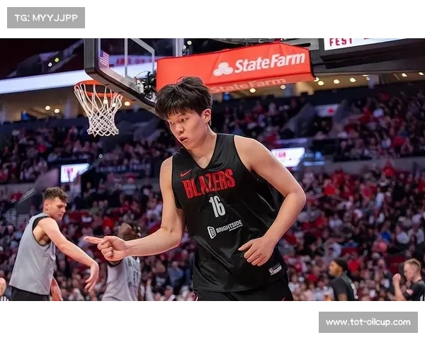 斯帅赛后承认杨瀚森表现满意,提及其肉搏亚当斯策略 斯帅赛后承认杨瀚森表现满意,提及其肉搏亚当斯策略